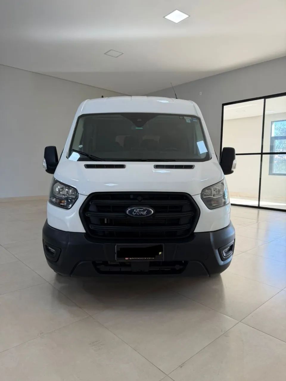 Ford Transit 15 lugares  2022