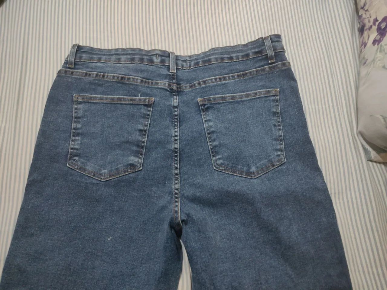 Calça jeans feminina 48 nova - Foto 3
