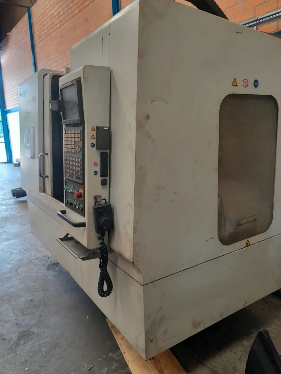 Centro de usinagem Romi Discovery 760 - Foto 4