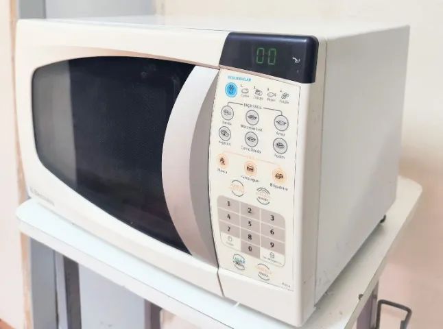 Micro ondas Electrolux 20 litros 127 v - Foto 3