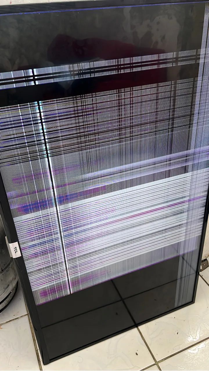 TV 43 polegadas TCL (tela preta) - Foto 5