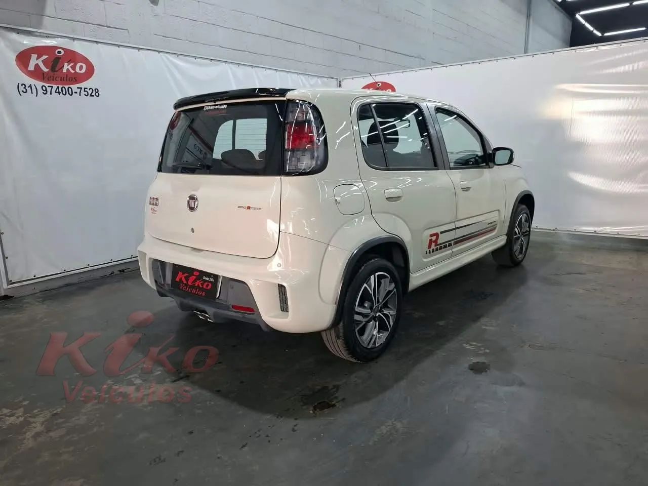 Fiat Uno Sporting 1.3 Flex 8V 5P 2017 - Foto 2