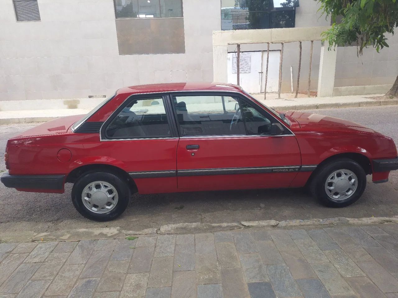 Chevrolet Monza GL 1.8 Efi/ SL/ L/ 650/barc. 2e4p (álcool) 1986