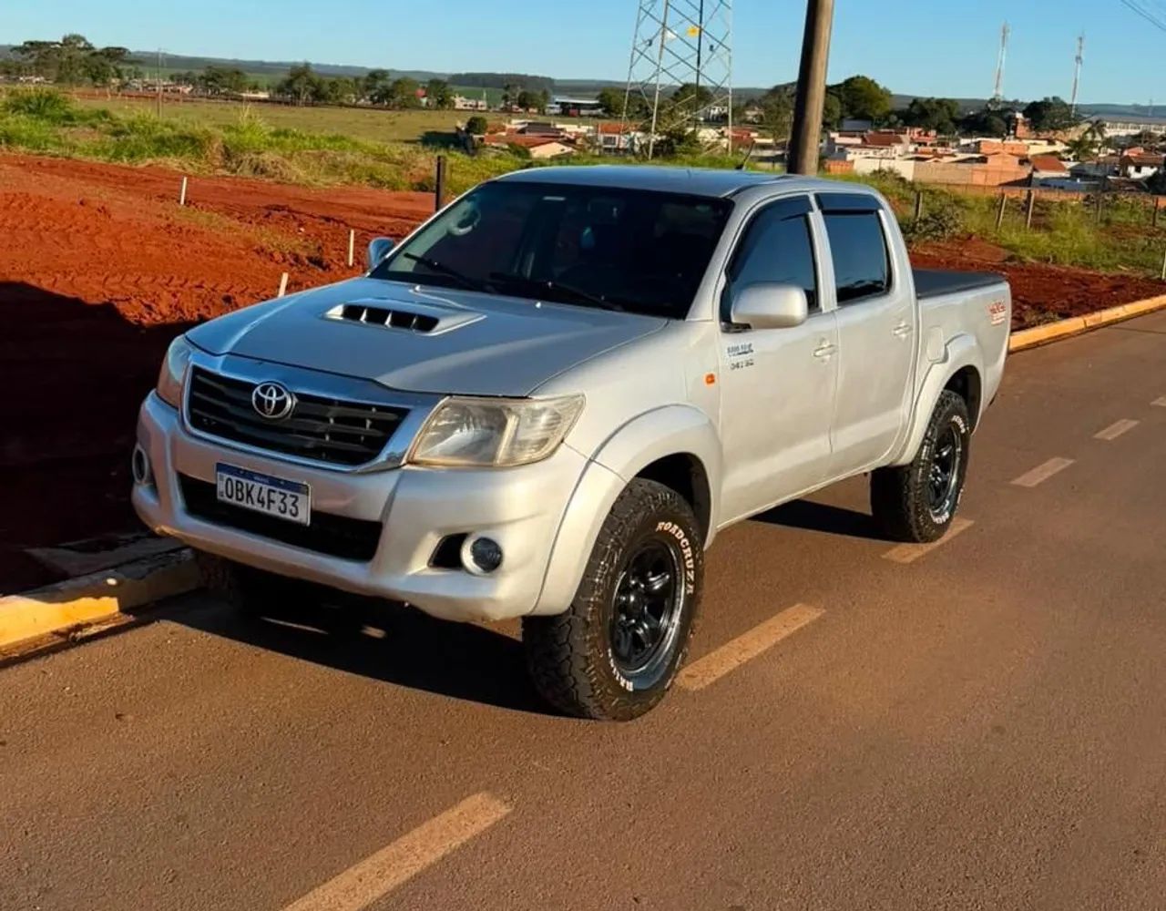 Toyota Hilux Hilux CD D4-D 4x4 3.0 TDI Dies. Mec. 2013