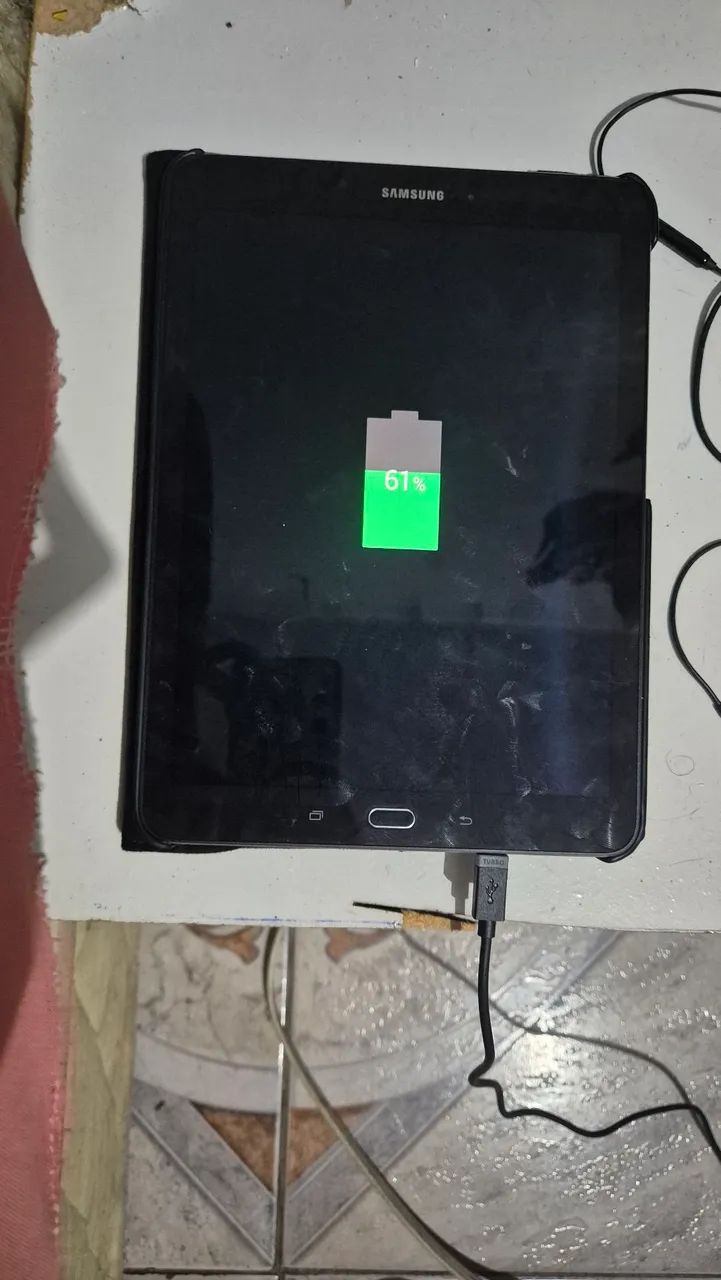Tab S2 9.7 para retirada de peças 