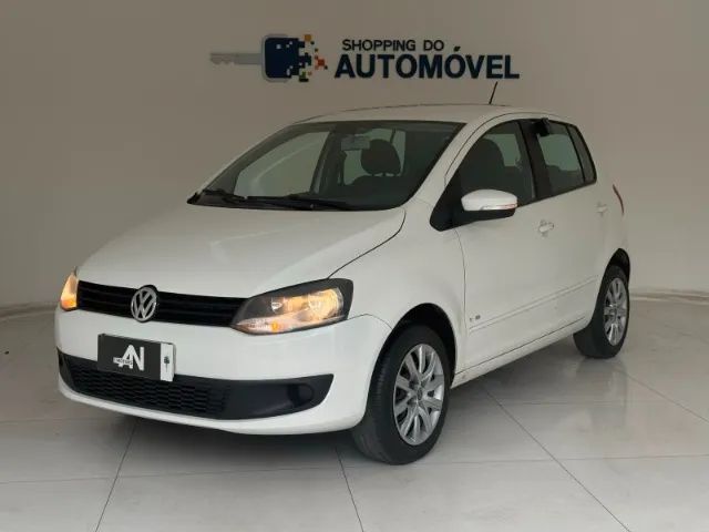 Volkswagen Fox 1.0 MI Total Flex 8V 5P 2014
