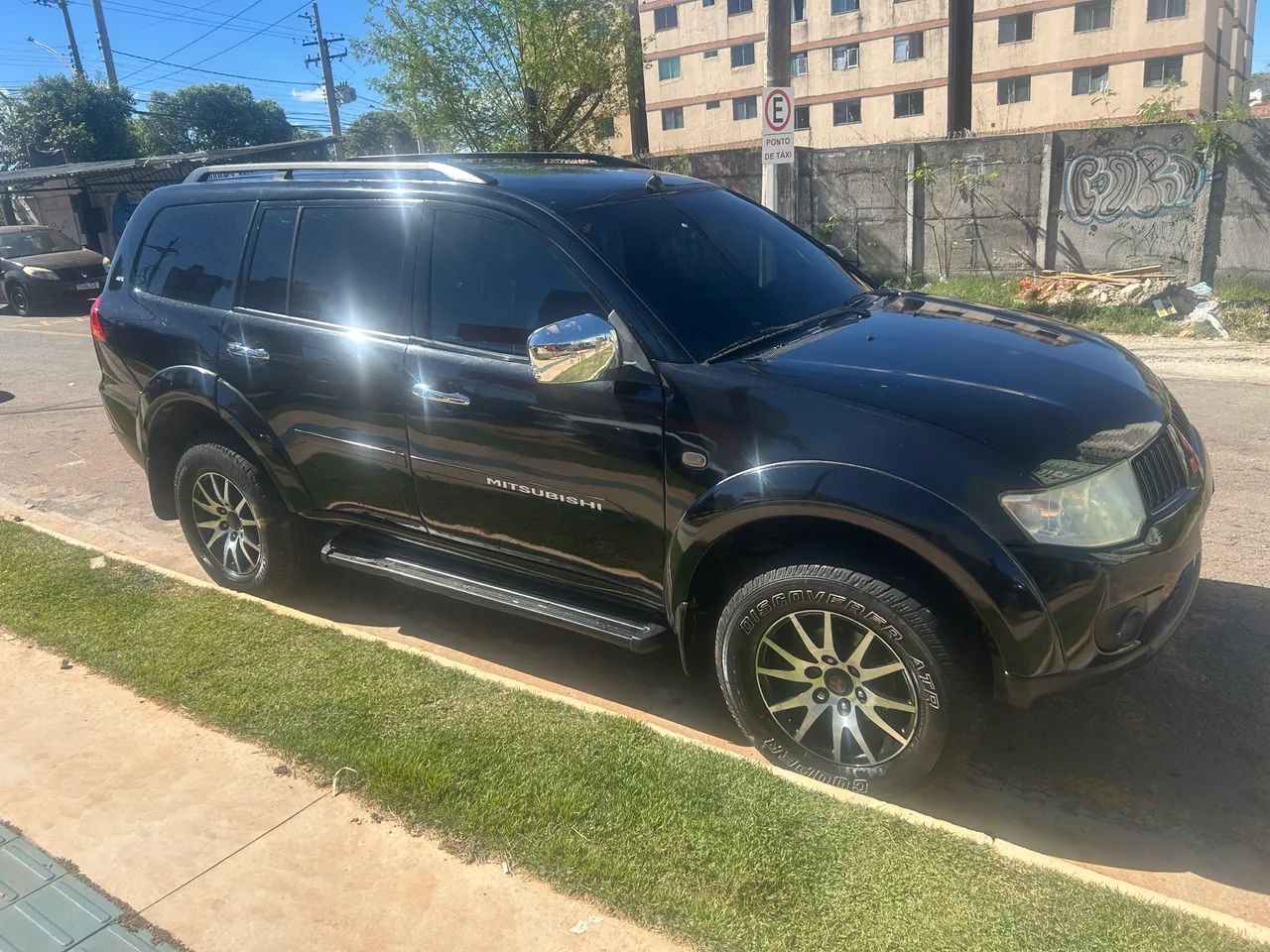 Mitsubishi Pajero 2011