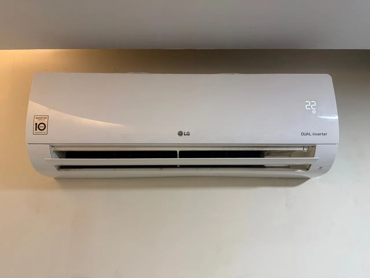 RARIDADE: AR CONDICIONADO LG 12.000 DUAL INVERTER 127w 