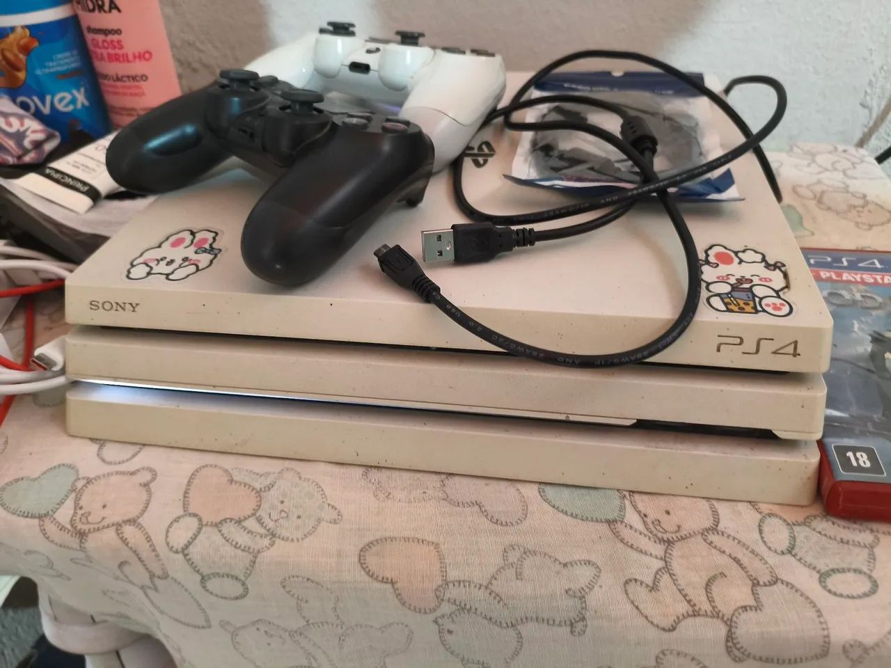 Playstation 4 Pro Glacier White - Foto 5