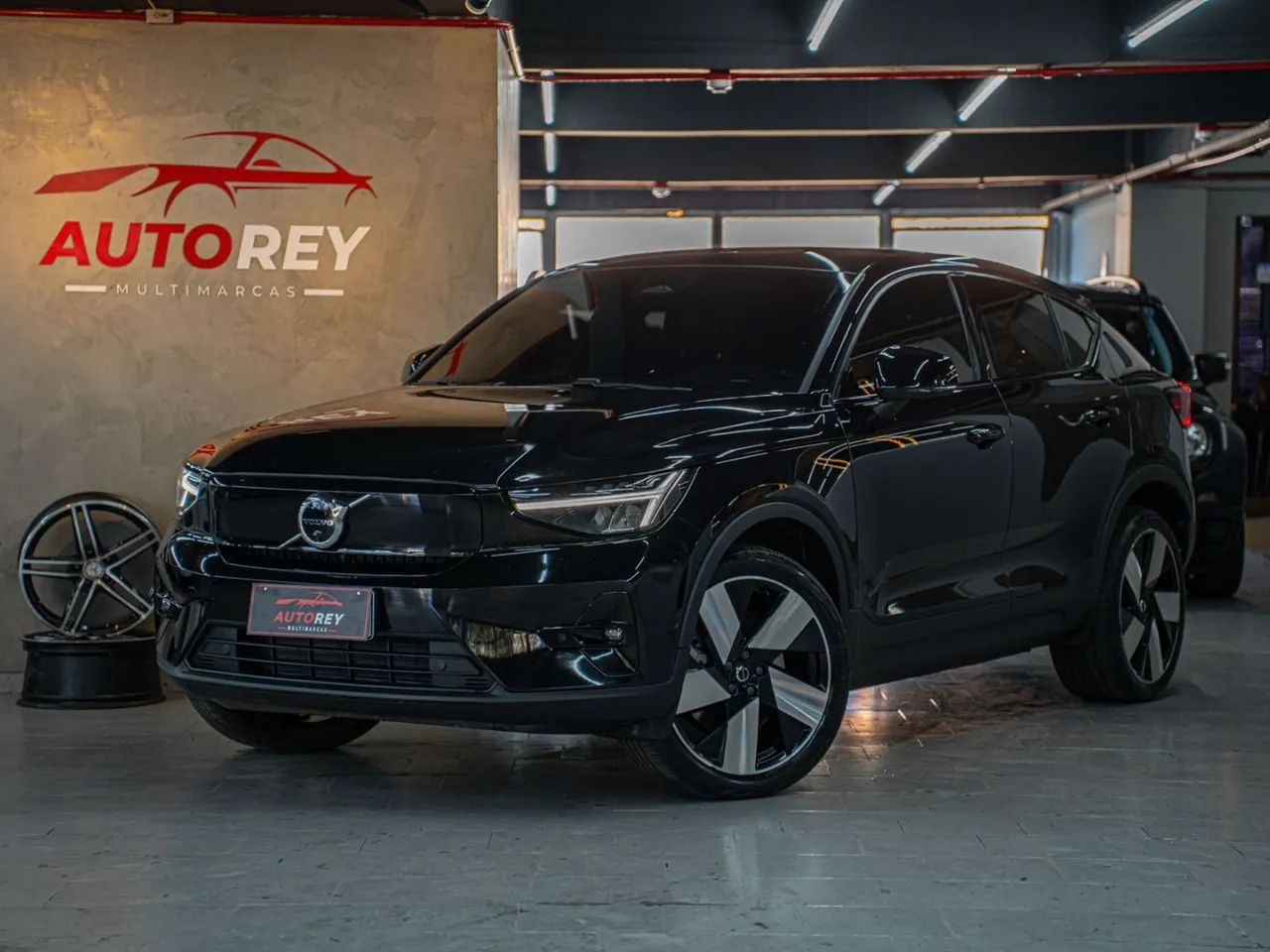 Volvo C40 C40 Pure (Elétrico) 2023