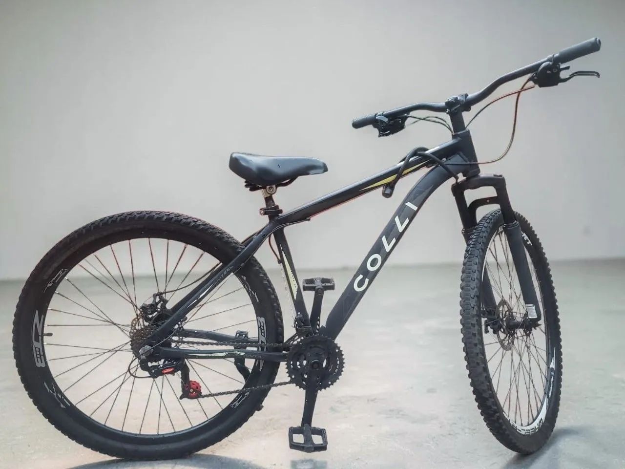 Bicicleta Colli Aro 29 Preta - Foto 3