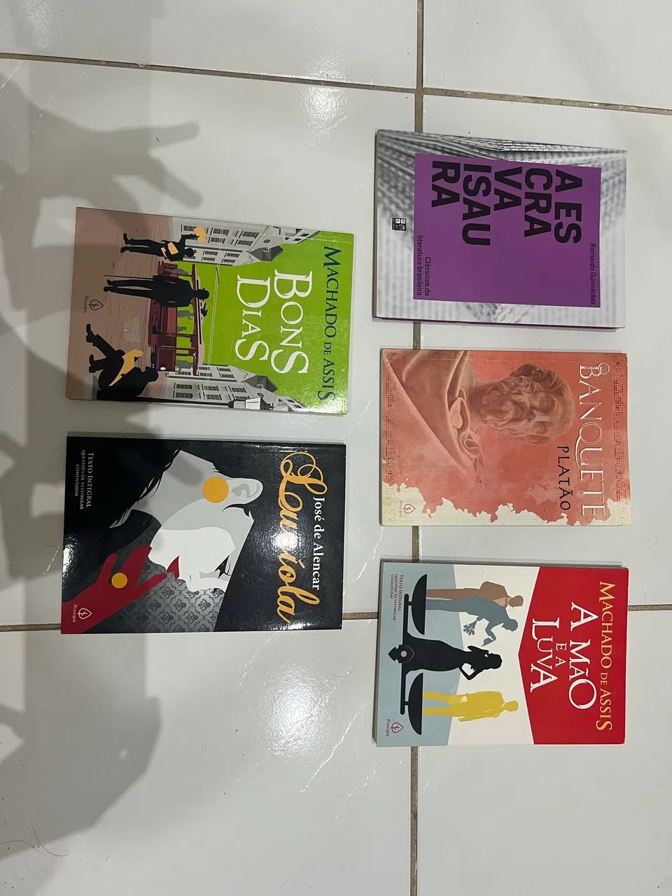 Livros 10 Reais  - Foto 2