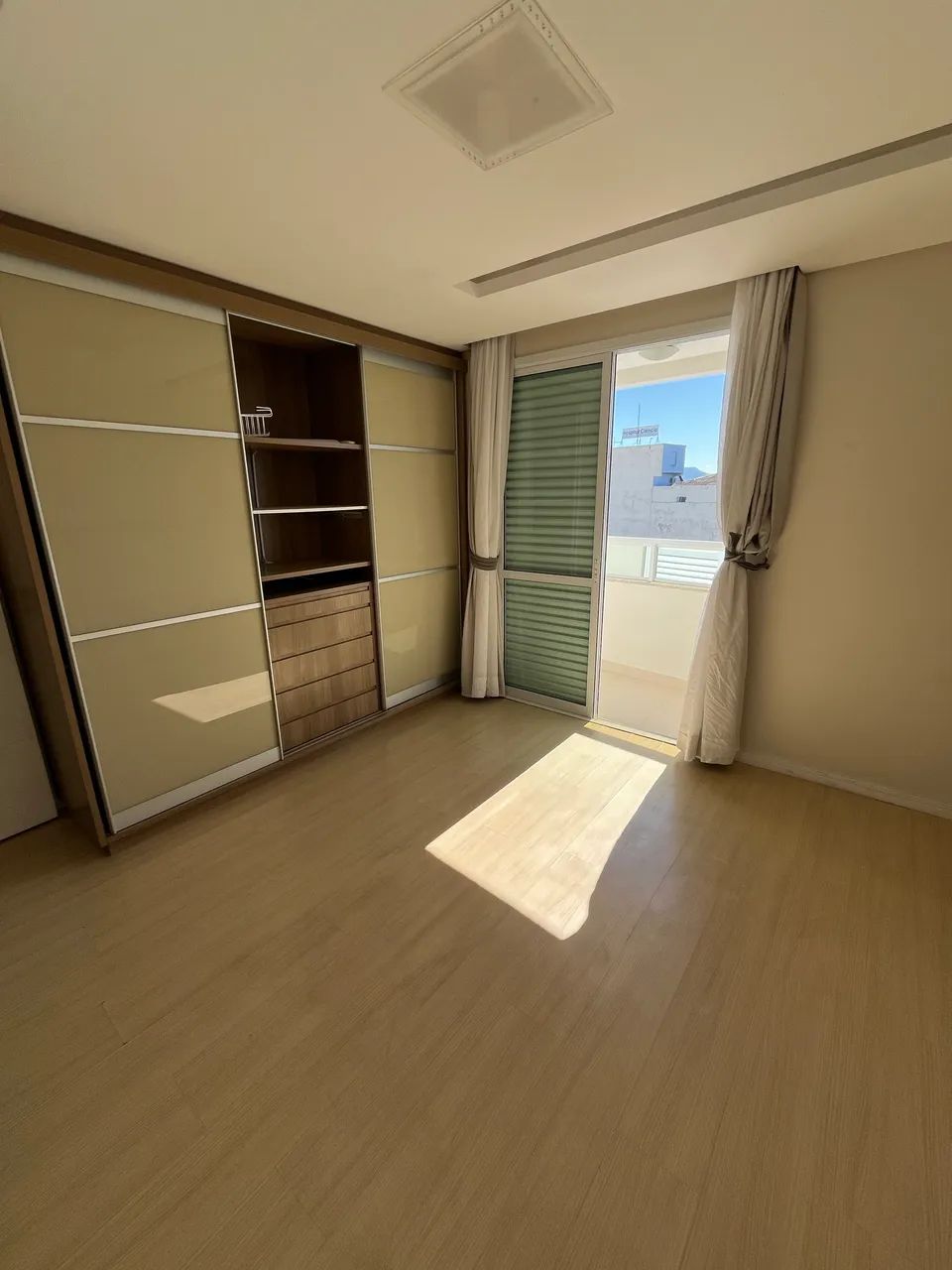 Alugo cobertura duplex semi mobiliada de 3 quartos com piscina na palhoça  - Foto 5