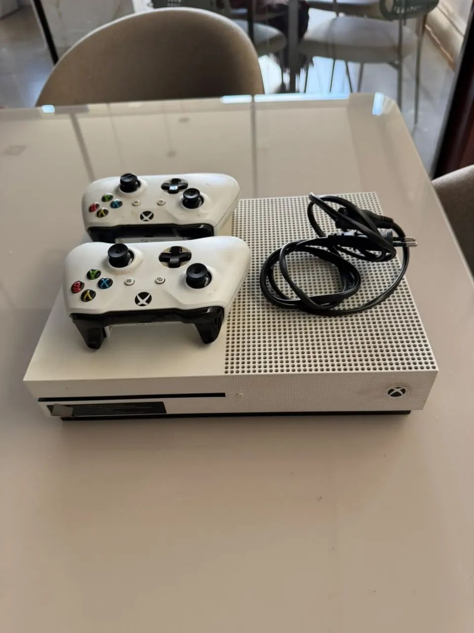 Xbox One S 1TB - Foto 2
