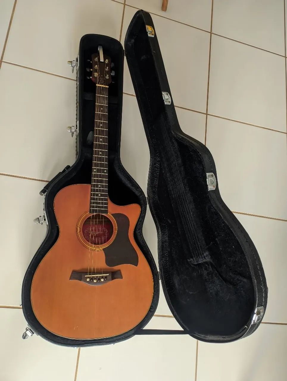 Violão Tagima Califórnia com Case 