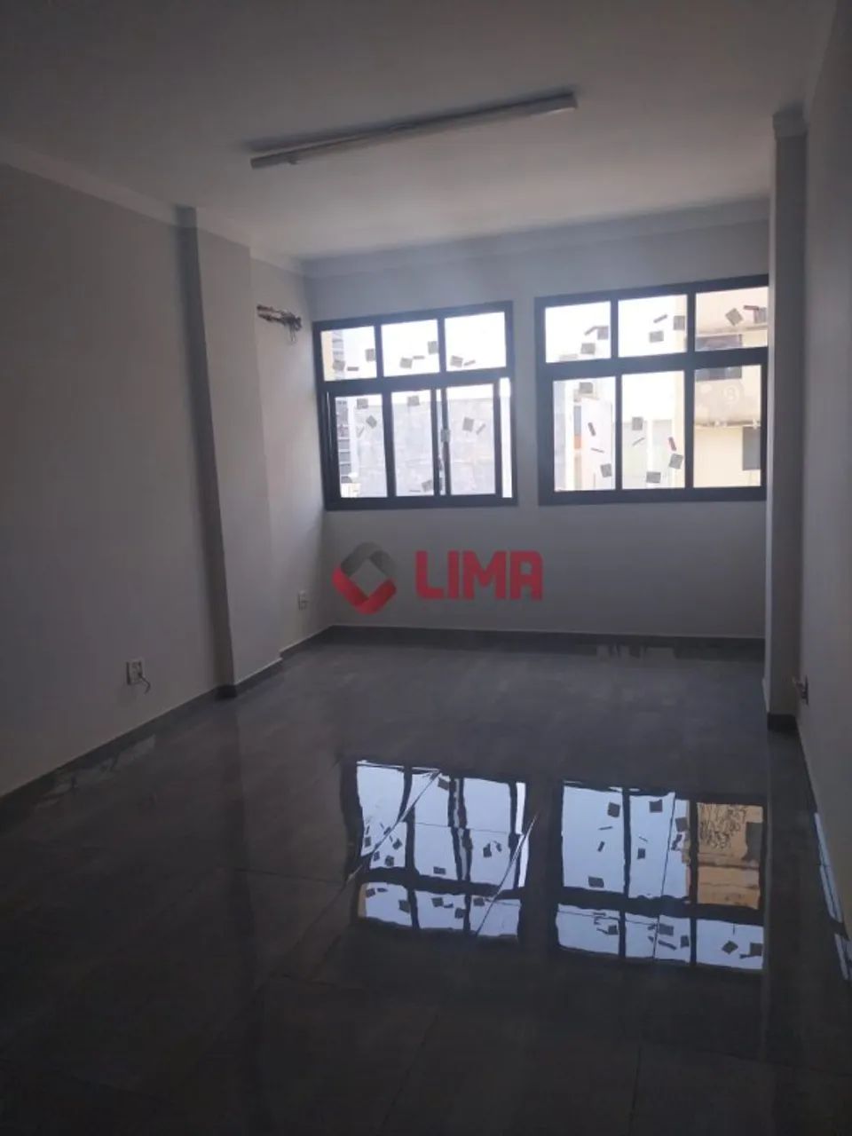 EXCELENTE SALA COMERCIAL INTEIRINHA REFORMADA NO EDIFÍCIO PIONEIRO - BAURU / SP - Foto 5