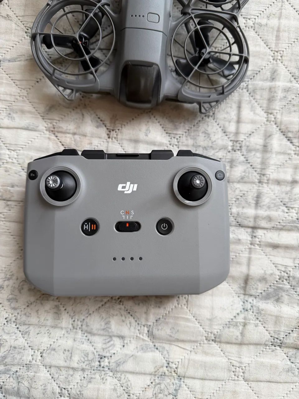 DJI NEO 2 COM CONTROLE E BATERIAS - Foto 5