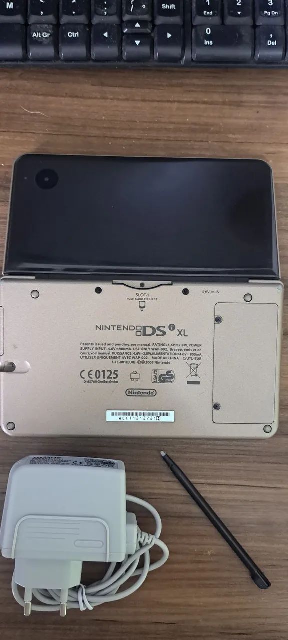 Nintendo DSI XL com Zelda Four Swords  - Foto 5