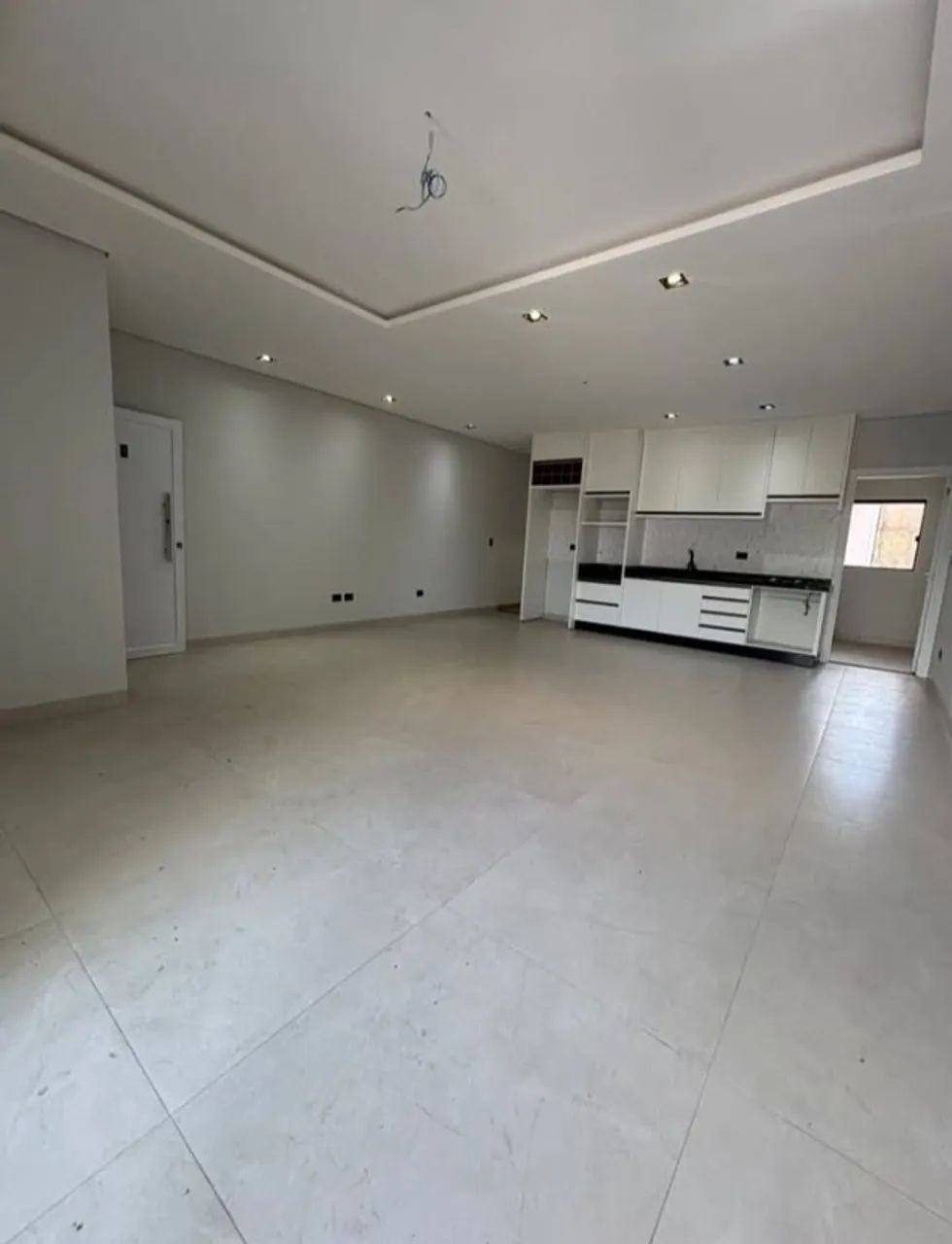 APARTAMENTO CAPÃO RASO (BN)