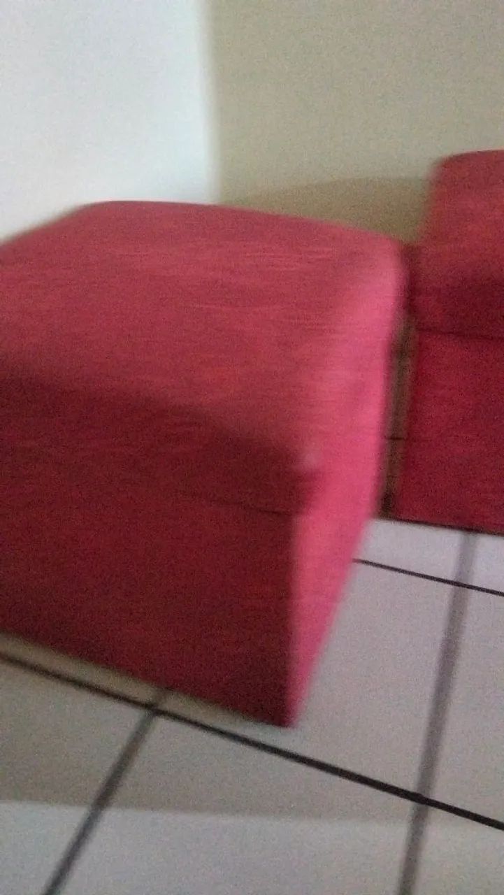 Vendo 2 Puffs Estofados - Ótimo Estado! - Foto 3