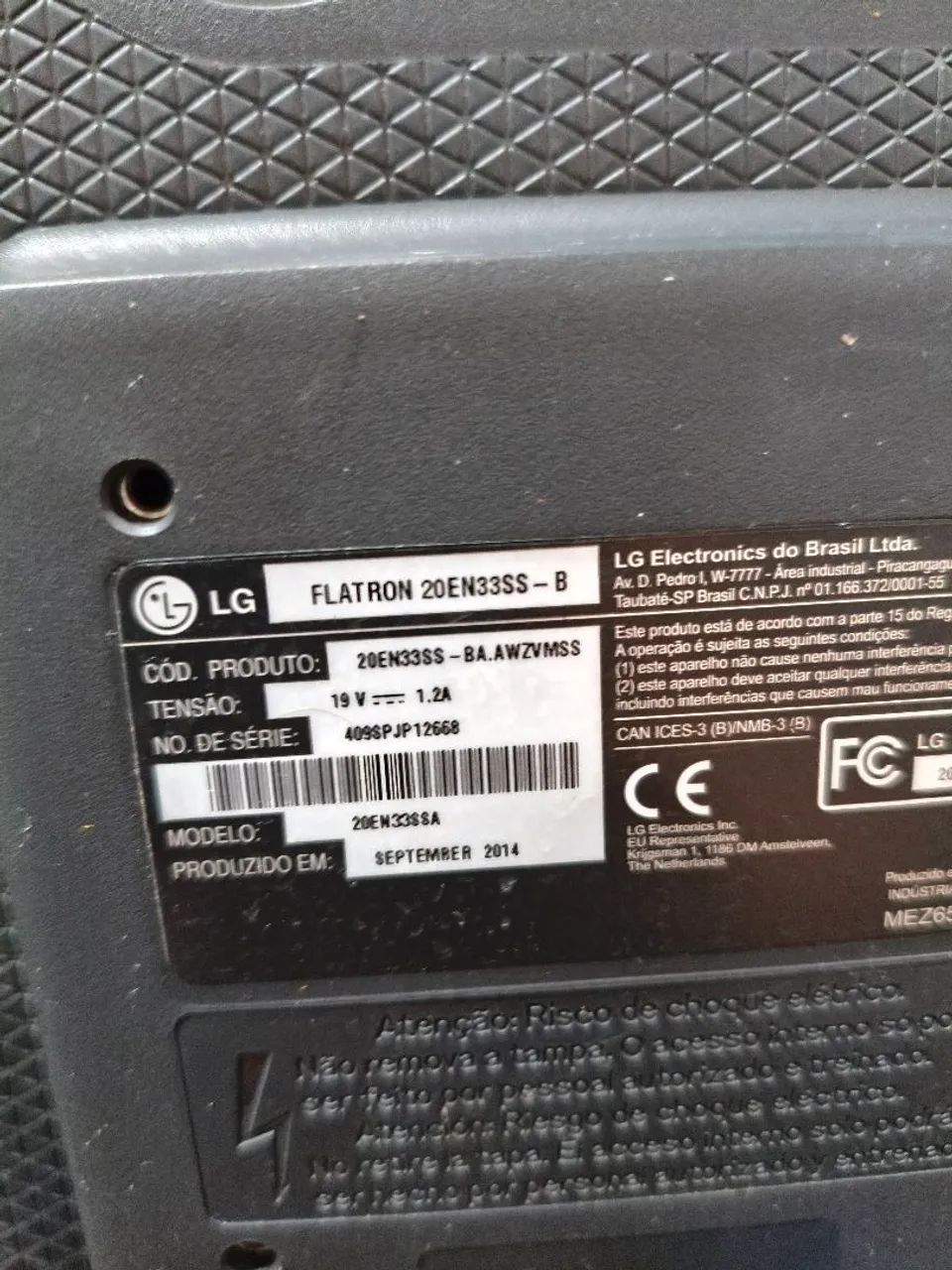 Vendo dois monitores de 15 e 20 polegadas LG - Foto 3