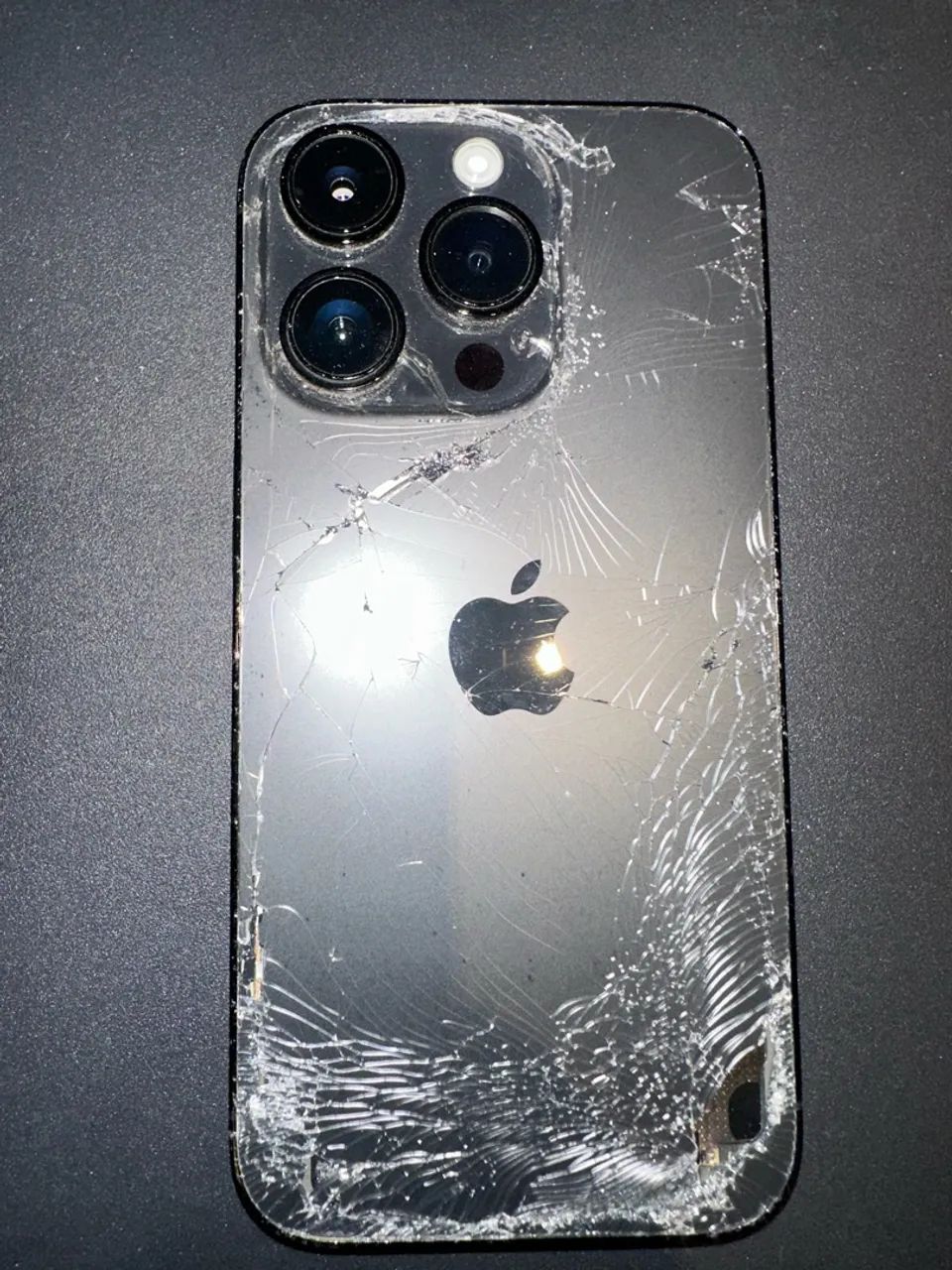 iPhone 14 Pro 256 G (traseira quebrada) 