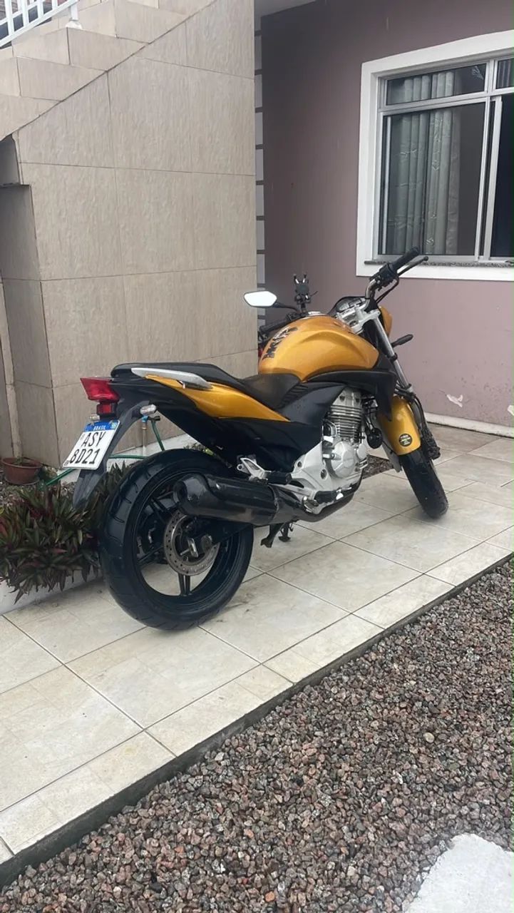 CB 300 
