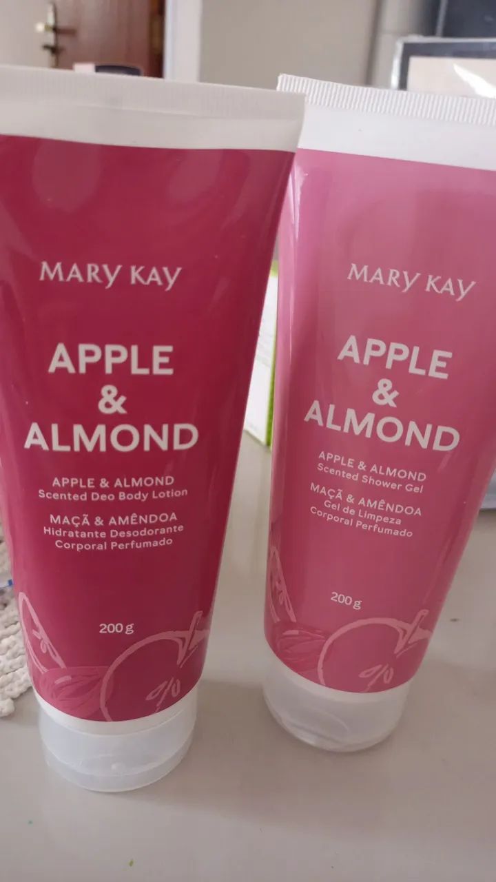 Kit gel de banho e hidratante corporal da MARY KAY