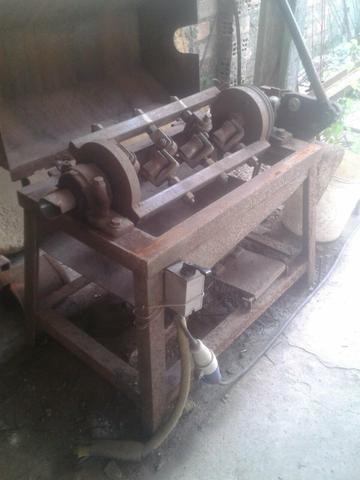 Máquina de estirar ferro