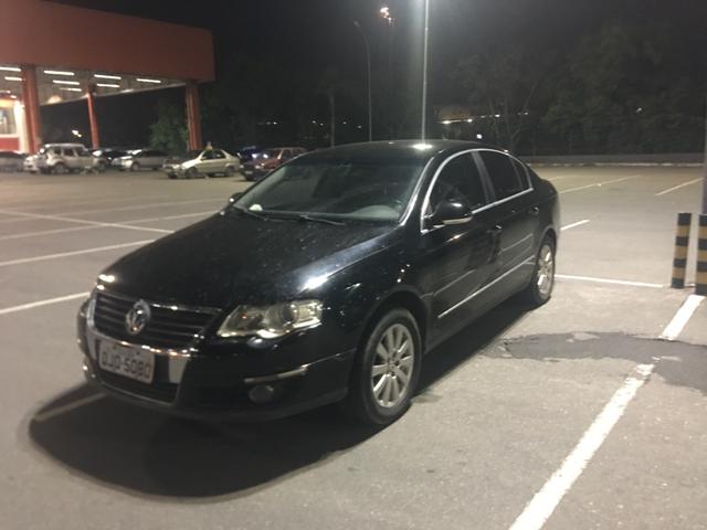 Passat Fsi em meu nome com manual e chave reserva ?