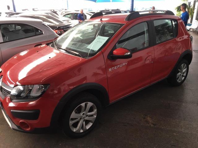Renault Sandero Stepway 1.6 " Espetacular" e com pouca entrada!! - 2017 - Foto 4