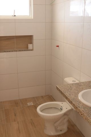 Casa com 2 dormitórios, porém com opção para 3 dorms, averbada e nova no Santa Candida - Foto 13