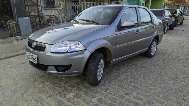 Vendo ou Troco Siena 2013 completo 1.0 - Foto 2
