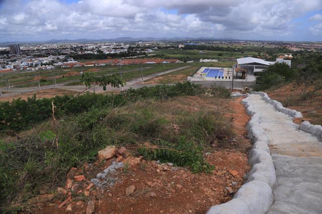 Vendo/troco/repasso terreno no condomínio Alto Jardim na cidade de Arapiraca