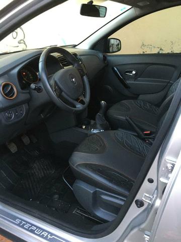 Sandero Stepway 17/18 semi-novo - Foto 6