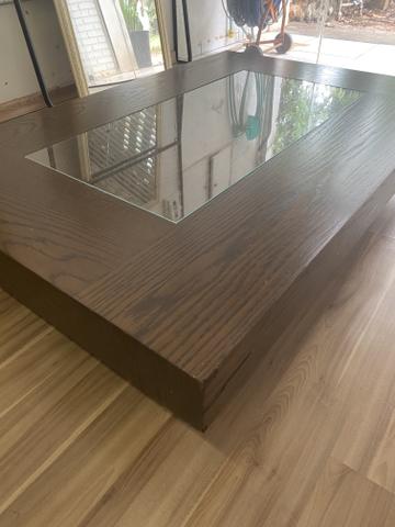 Mesa de centro cor tabaco com vidro - Foto 2