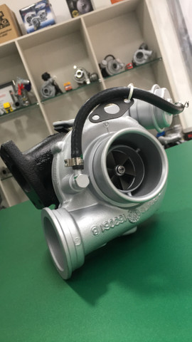 Turbina Mercedes 915 Motor 904