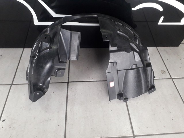 Para-barro esquerdo Fiat toro original