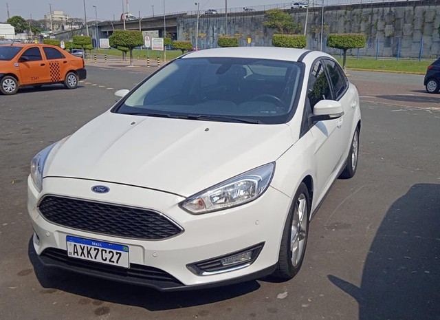 FORD FOCUS SE AT 2.0SC