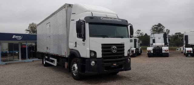 VOLKSWAGEN 13-190 E CONSTELLATION 2P  E5 