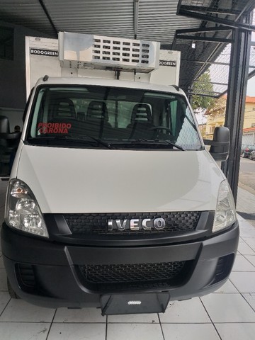 IVECO 2019 35S14 REFRIGERADA ACEITO TROCA