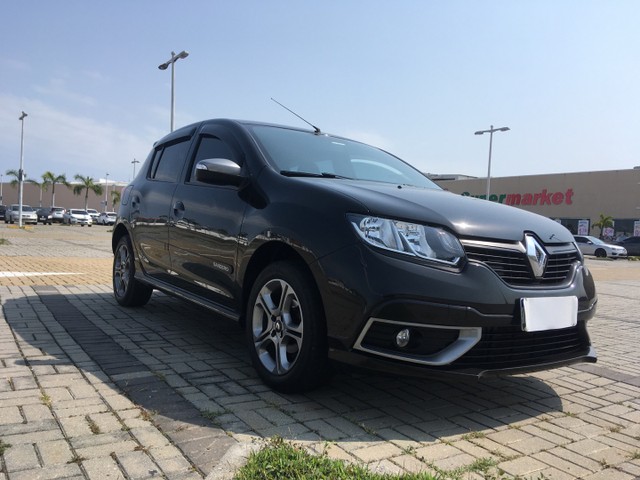 SANDERO GT LINE