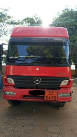 CAMINHÃO TANQUE DE COMBUSTÍVEL
