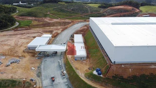 ALUGUEL: ARMAZÉM 6.000 m² em ITAJAÍ/SC