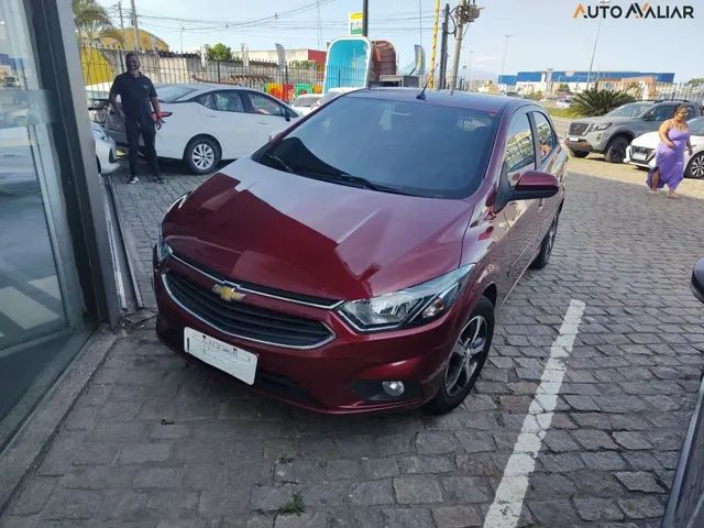 CHEVROLET ONIX 2018 Usados e Novos