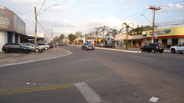 Lote Comercial - Setor Sudoeste 2.147,50m²- Iptu R$ 1.100,00 - Foto 2
