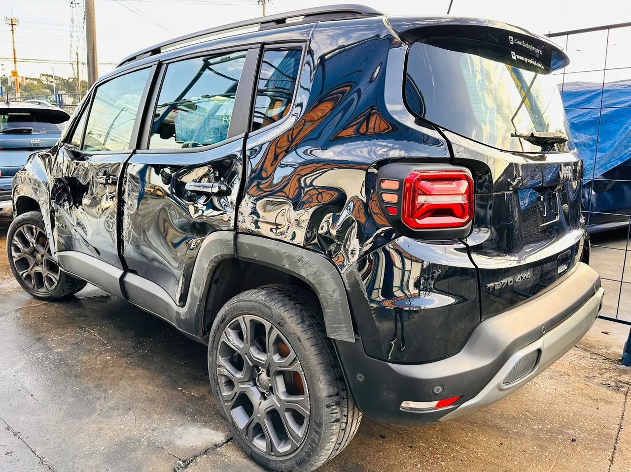 SUCATA PARA RETIRADA DE PEÇAS JEEP RENEGADE 2022/2022 1.3 185CV