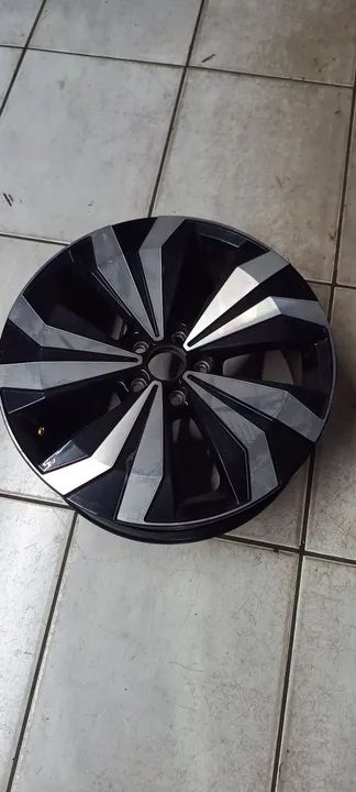 Roda T Cross 