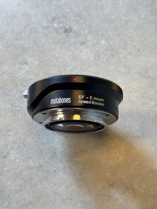 ADAPTADOR METABONES SPEED BOOSTER EF PARA E-MOUNT - QUALIDADE E VERSATILIDADE - Foto 2