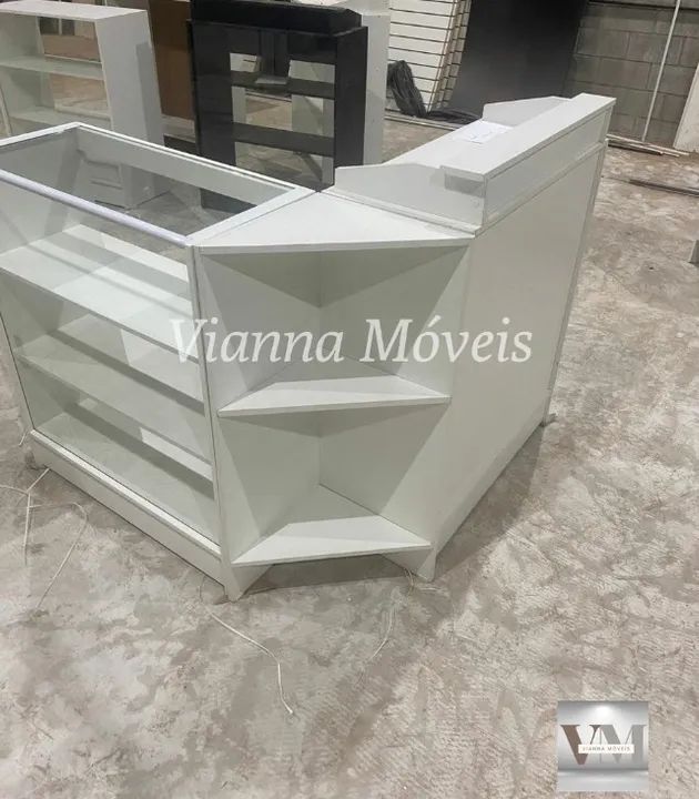 Balcão Caixa em L + Balcão Vitrine com Vidro Superior - Foto 2